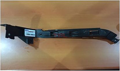 ARKA TAMPON BRAKETI L BORA (1999-2005) - 1J5807393 resmi