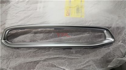 TAMPON SPOYLERI ARKA CERCEVE PARLAK GRI SOL A6 2019-2024 - 4K0807811 3Q7 resmi