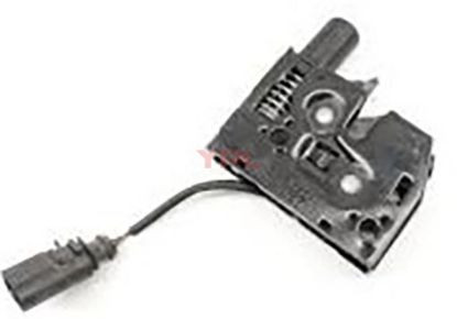 MOTOR KAPUT KILIDI Q3 2015-2018 - 8U0823509A resmi