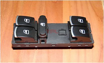 CAM ACMA ANAHTARI L KROMLU 4'LU GOLF6-CC-TIGUAN -PASSAT 11-15 - 5K4959857 resmi