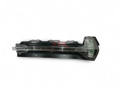 AYNA SINYALI R AUDI A3-RS3 - 8V0949102 resmi