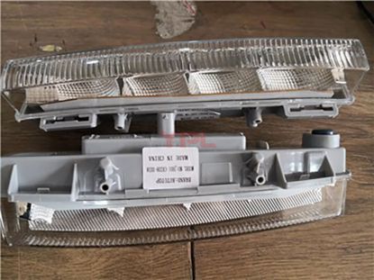 GUNDUZ FARI SAG GL-CLASS X166 12>15 - A0999068201 resmi