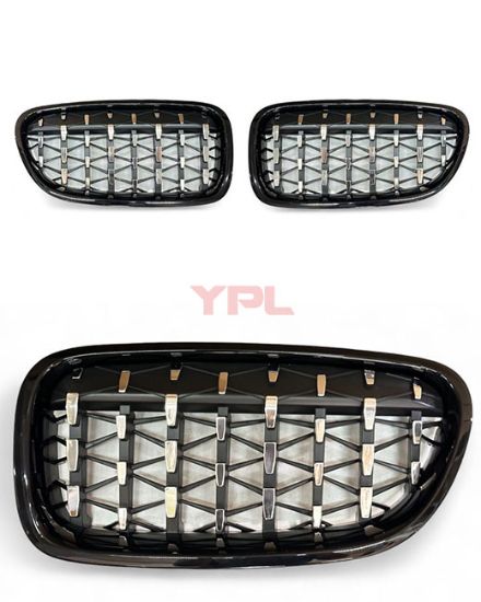 PANJUR SIYAH CERCEVE KENARLI KROM NOKTALI (SET & Z4 STYLE) BMW F10 10>13 - 51137203649/650 S2 resmi