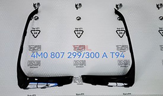 SUS CITASI ON TAMPON SOL PARLAK SIYAH Q7 SLINE 2016-2020 - 4M0853299A T94 resmi