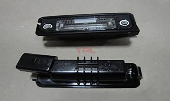 PLAKA LAMBASI AMPULLU GOLF POLO PASSAT - 1K8943021 resmi