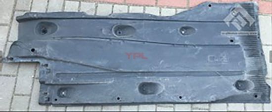 MOTOR ALT MUHAFAZA-KORUMA-KAPAK-KARTER-ON PLASTIGI YAN SAG 136CM A3-Q2-GOLF-TROC-KROQ-LEON 2013-2020Q 2018>> - 5Q0825202AE resmi