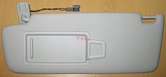 GUNESLIK SAG BEJ MAKYAJ AYNALI ISIKLI GOLF 2013> SUPERPB 2015 > - 5G0857552G VI4 resmi