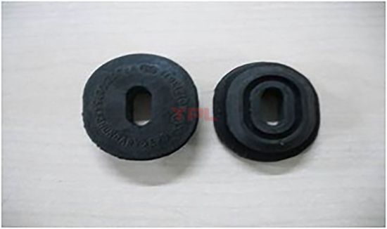 RADYATOR TAKOZU ALT - 1K0121367F resmi