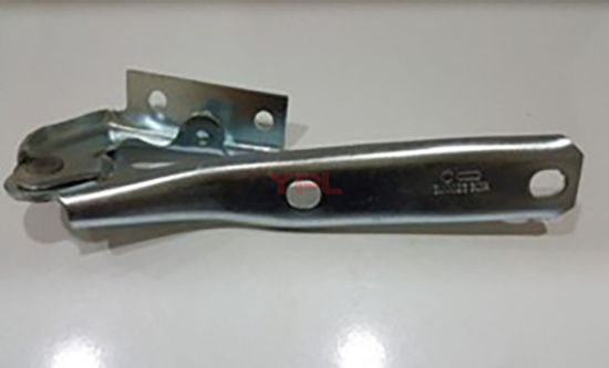 MOTOR KAPUT MENTESESI SOL PASSAT 1996-2005 - 3B0823301 resmi