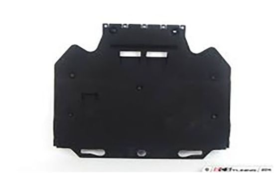 Motor Alt Muhafaza Önün Arkası Audi A6 2013-2017 1. Kalite Enjeksiyon - 4G0863822C resmi