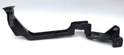 Ön Panel Yan Braketi Sol Superb 2021>> - 3V0805307A resmi