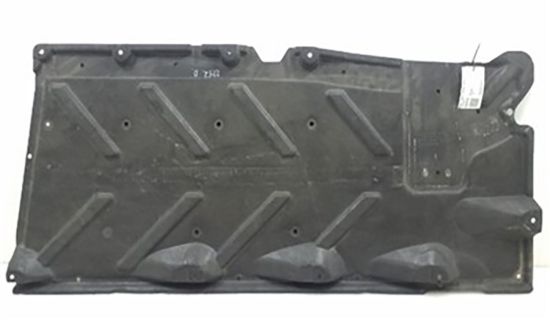 Motor Alt Muhafaza Sağ X156 13> W176 13>18 W246 11>18 C117 13>19 - A2466840200 resmi