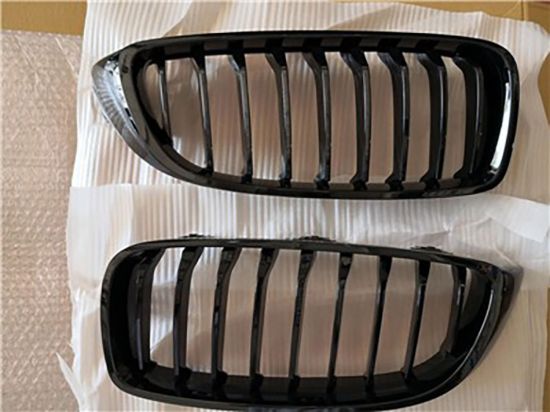 Ön Panjur Böbrek Parlak Siyah //M Kasa Set BMW F30+lci F36+lci 2013>> - 51712336813/14 resmi
