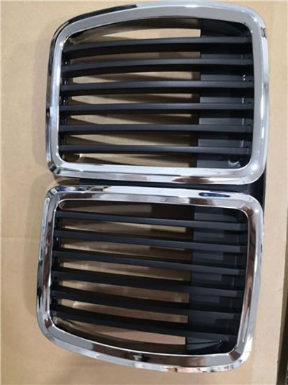 Ön Panjur Böbrek BMW E30 Krom Siyah 1982-91 - 51131884350 resmi