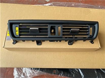 Klima Kalorifer Izgarası Ön Orta (Krom - Siyah) BMW F10 +lci - 64229166885. resmi