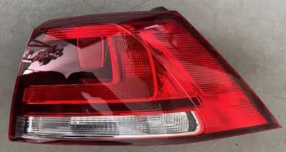 Stop Lambası Sağ Dış Volkswagen Golf 7 2013-2017 - 5G0945096P resmi
