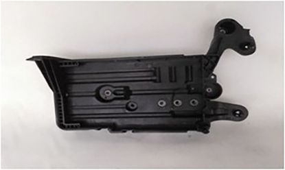 Akü Alt Braketi Tüm Yeni Modeller - 5Q0915331H resmi