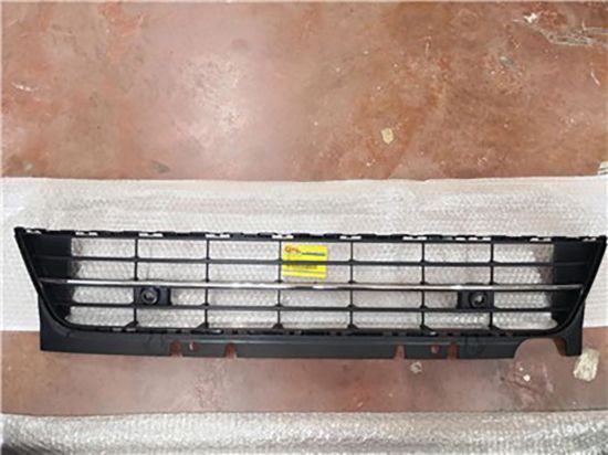 Ön Tampon Orta Izgara Kromlu Sensörlü New Beetle 2017>> - 5C5853671T resmi