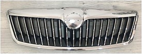Ön Panjur Krom Çizgili Krom Çerçeve Saten Siyah Octavia 2009-2013 - 1Z0853668A 9B9/1Z0853661A 2ZZ resmi
