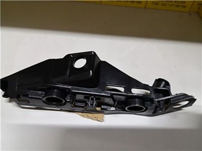 Tampon Braketi Ön Sol Passat 2019>> - 3G0807049B resmi