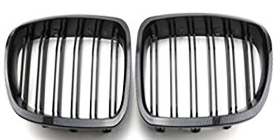Ön Panjur Böbrek Set Karbon Çerçeve Piyano Siyah Çift Çıta BMW F10/F11/F18 - GKL 340312 resmi