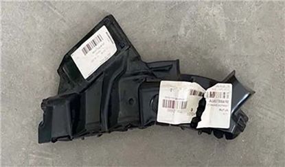 Tampon Braketi Arka Sağ Leon 2020-2023 - 5FA807394A resmi