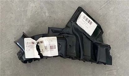 Tampon Braketi Arka Sol Leon 2020-2023 - 5FA807393A resmi