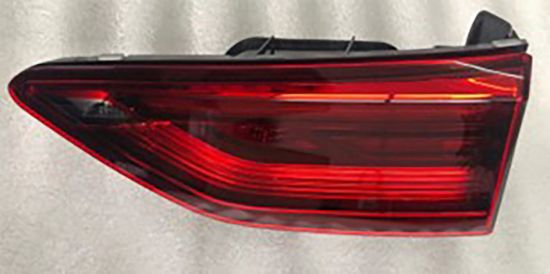 Stop Lambası İç Sağ LED Volkswagen Golf 8 2020 ve Sonrası - 5H0945094C resmi