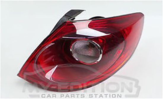Stop Lambası Dış Sağ Volkswagen Passat CC 2008-2012 - 3C8945096D resmi