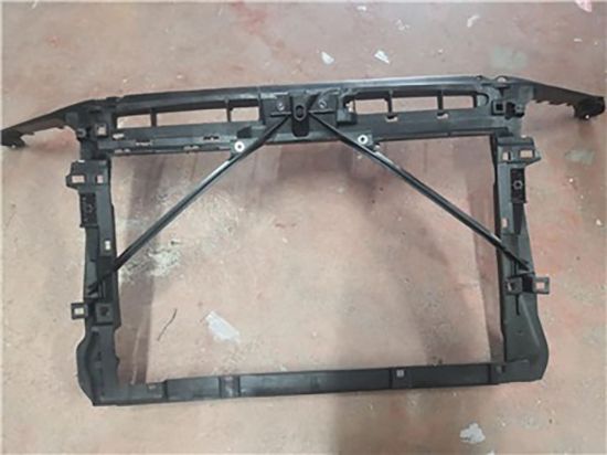Ön Panel Dizel -benzinli Octavia 2013-2017 - 5E0805588C resmi