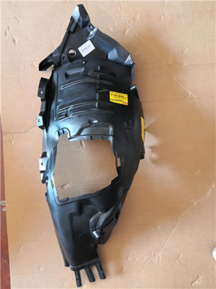 Çamurluk Davlumbazı Ön Sol (Ön Taraf) C-Class W205 14> - 2056903101 resmi