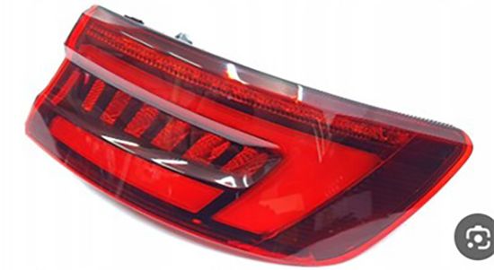 Stop Lambası Dış Sağ Audi A4 B9 S-Line 2016-2022 - 8W5945092G resmi