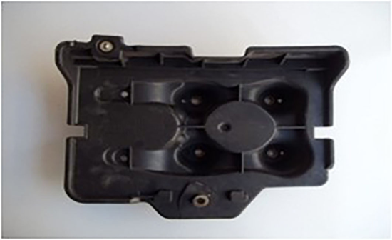Akü Alt Braketi Golf 4-Bora Leon-Octavia-A3 1999-2006 - 1J0915333A resmi