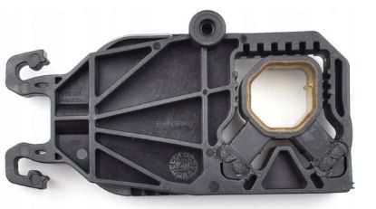 Radyatör Tutucu Braketi Üst Sağ Sol Volkswagen Golf 8 2020 ve Sonrası - 5WA121367 resmi