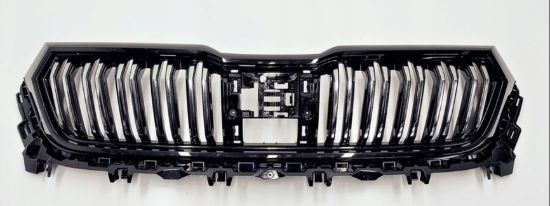 Ön Panjur Parlak Krom Siyah Krom Çizgili Facelift Volkswagen Tiguan - 565853653J/565853761B resmi