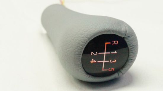 Vites Topuzu Işıklı BMW 5 Vites E30 E34 E36 E39 E46 E60 E62 E90 E92 Gri Deri - 25112231550 GRID resmi