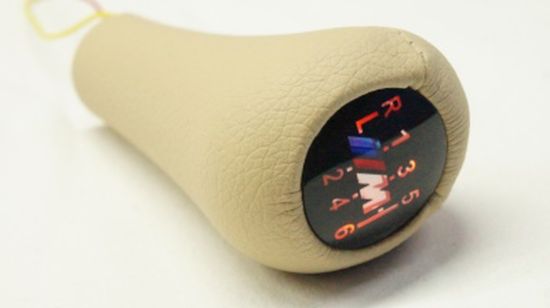 Vites Topuzu Işıklı BMW M Power 6 Vites E30 E34 E36 E39 E46 E60 E62 E90 E92 Bej Deri - 25112282450 BIMT resmi