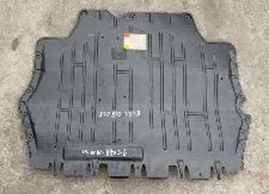 Motor Alt Muhafaza Ön Plastik Jetta Beetle Passat A3 Yeti Superb 2012-2018 - 5C0825237B resmi