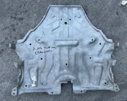 Motor Alt Muhafaza (Şanzıman) Halı Mercedes C-W204 2007 ve sonrası - 2045240101 resmi