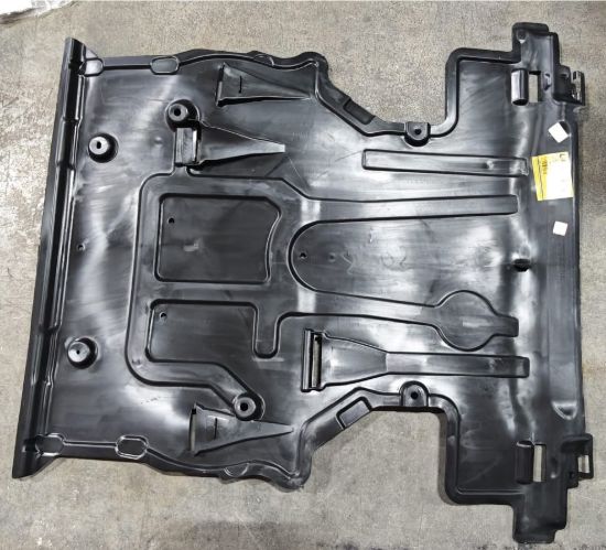 Motor Alt Muhafaza Ön Mercedes GLE GLS W167 2020 ve sonrası - 1675200100 resmi