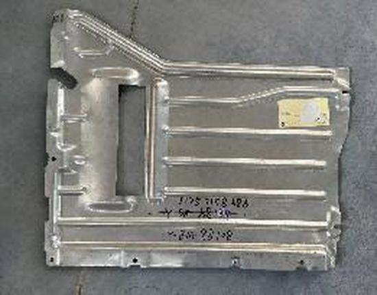 Motor Alt Muhafaza Halı BMW X5 X6 E70 E71 2006-2009 - 51757158386 resmi