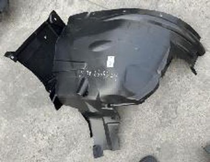 Çamurluk Davlumbazı Ön Sol BMW X6 E71 - 51717180621 resmi