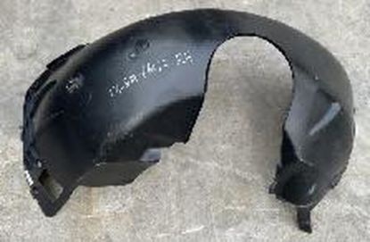 Çamurluk Davlumbazı BMW Ön Sağ E65 E66 E67 2002-2008 - 51718223376 resmi