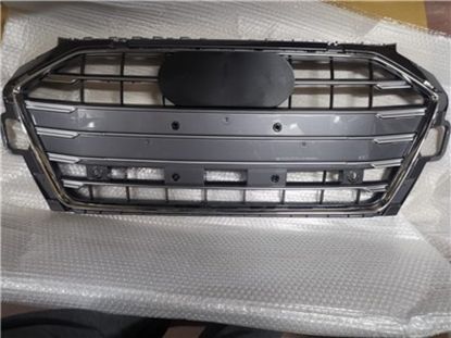 Ön Panjur Krom Çerçeve Krom Çizgili Parlak Gri Sensörlü Audi A4 2018 ve sonrası - 8W0853651DF RN4 resmi