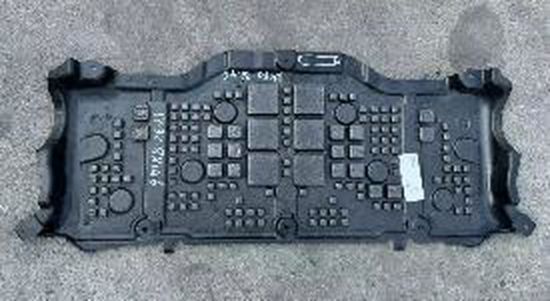 Motor Alt Muhafaza Ön Orta Mercedes S-W223 2021 ve sonrası - 2235200400 resmi