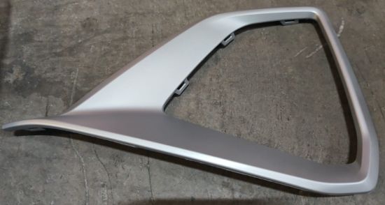 Sis Kapağı Süs Çıtası Mat Krom Sol Audi Q2 SQ2 2022 ve sonrası - 81A853053B TB2 resmi